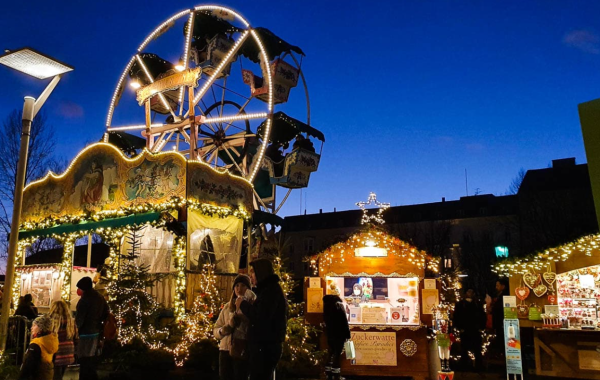 ferry wheel at christmas market 